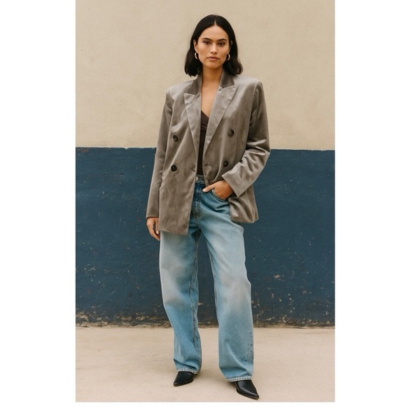 Vince | Velvet Blazer - Picture 1 of 11